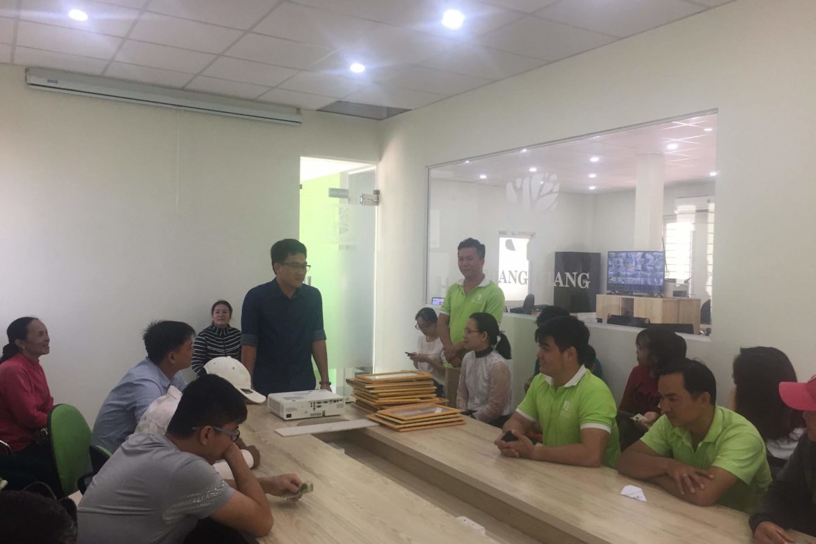 Hoang Giang Agarwood’s CEO’s New Year Wishes and Offering Luck Money