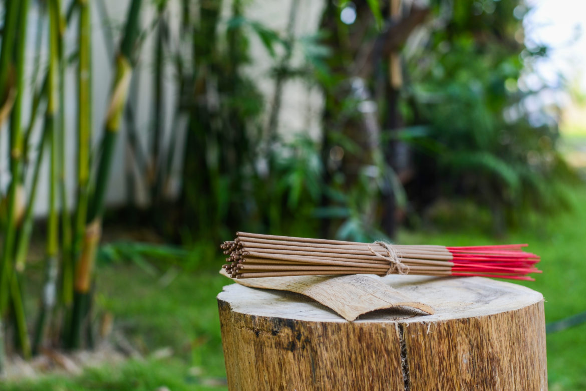 Why people always offer incense in odd numbers?