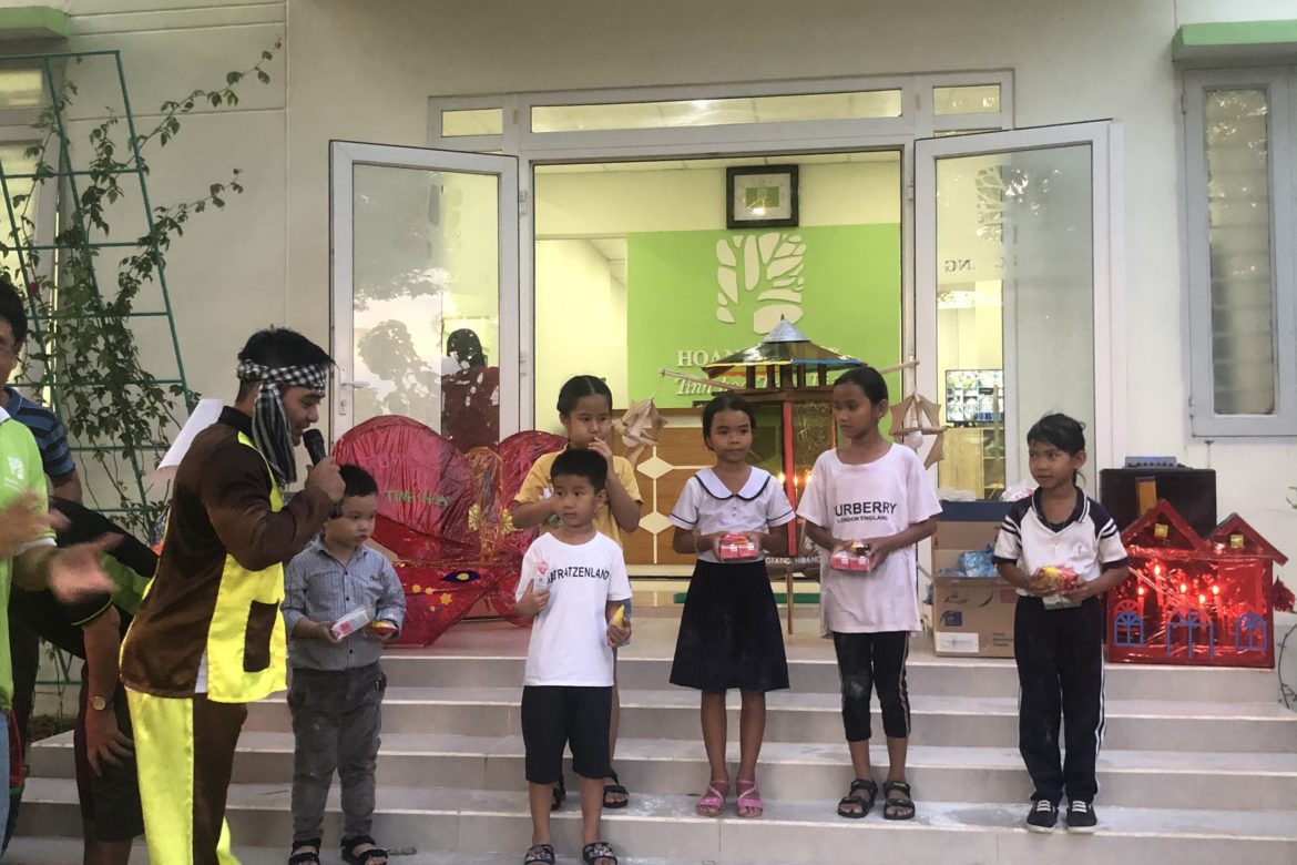 Mid-autumn latern parade with little friends at Hoang Giang Agarwood, 2020