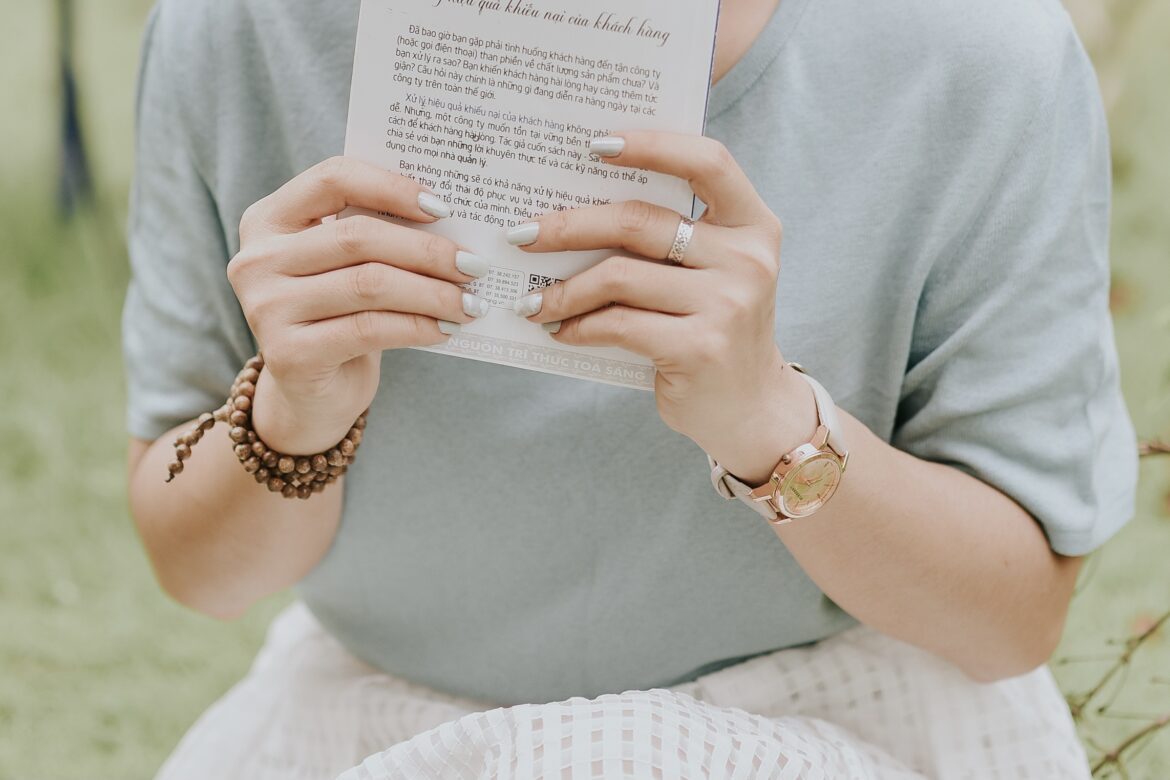 الأساور والخرز الخاصة بشركتنا ومعاني فريدة تتماشى دائما مع صاحبها