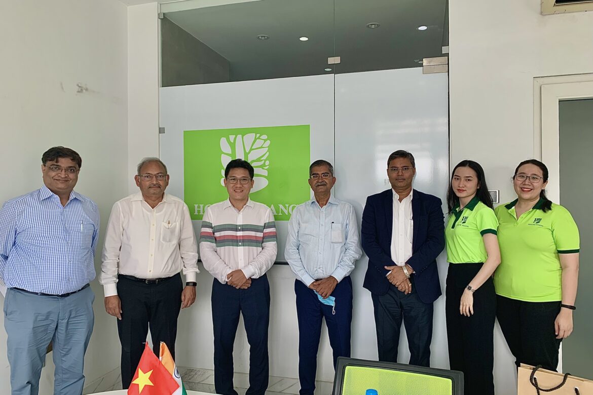 [Bilingual] Honored to welcome the delegation of the Consulate General of India in Ho Chi Minh City