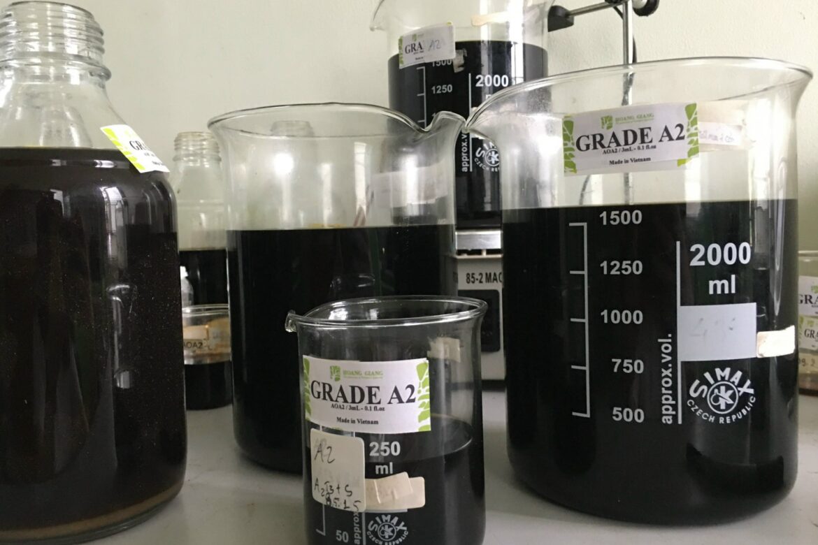 كيفية اختيار المورد لدهن العود طيبة الجودة: دليل الاختيار الأساسي لقراراتكم