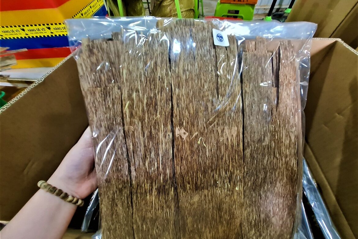 Vietnam Oud chips – high quality & stable quantity from a manufacturer